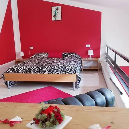 Honeycomb - Casa Vacanze Varese Dış mekan fotoğraf
