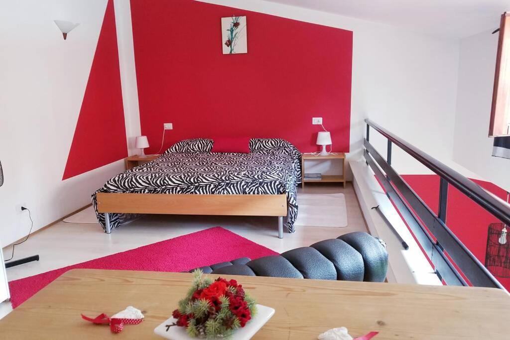 Honeycomb - Casa Vacanze Varese Dış mekan fotoğraf