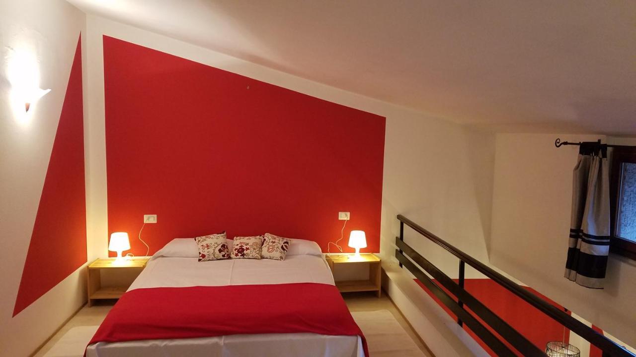 Honeycomb - Casa Vacanze Varese Dış mekan fotoğraf